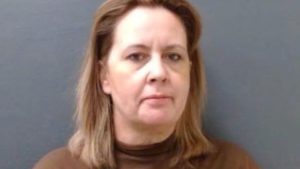 ABD’de evlat edindiği 2 çocuğu yıllarca kafese kapattı: 80 yıl hapse çarptırıldı