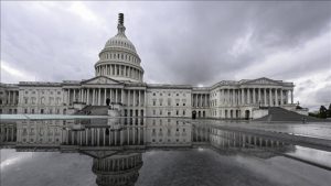 ABD’de silahlı şüpheli, Kongre Binası yakınında yakalandı