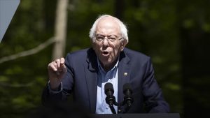 ABD’li Senatör Sanders: Netanyahu, yıllardır ABD başkanlarını İran’la savaşa girmeye zorluyor
