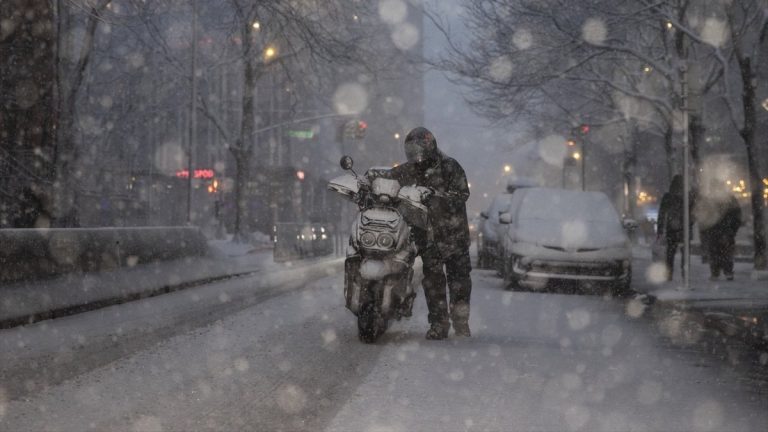 ABD’nin kuzeydoğusu kar fırtınasına hazırlanıyor
