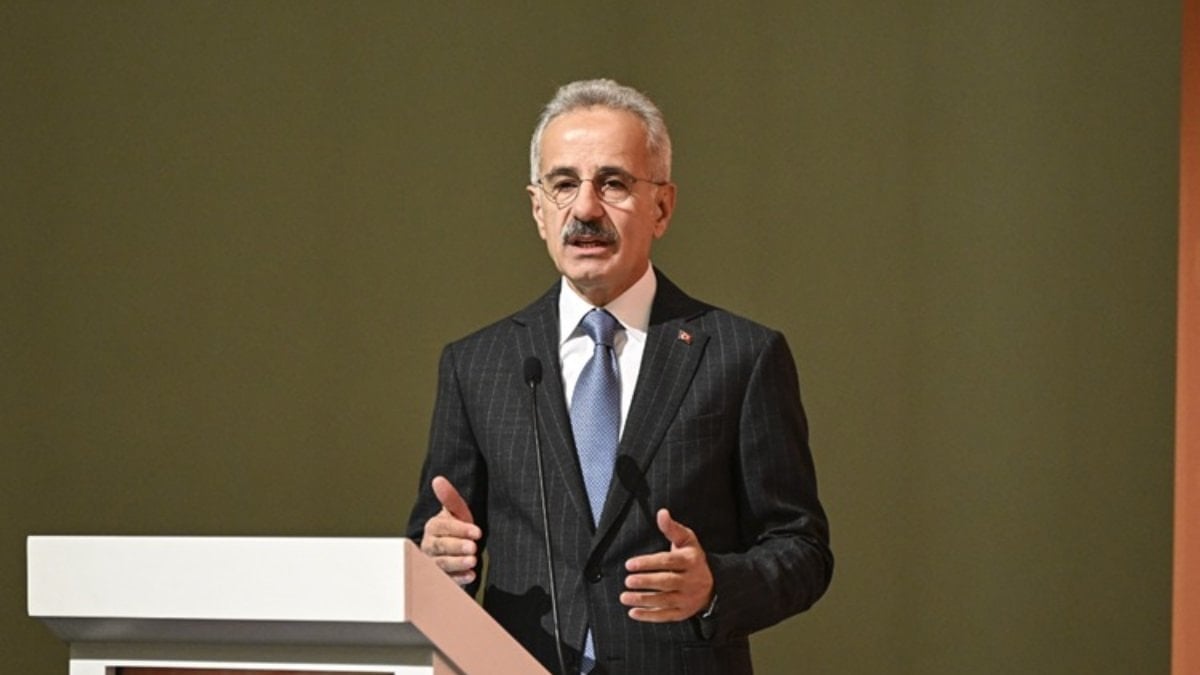 Abdulkadir Uraloğlu: Orta Koridor’u Akdeniz’e bağlayan projede inşaat başlıyor