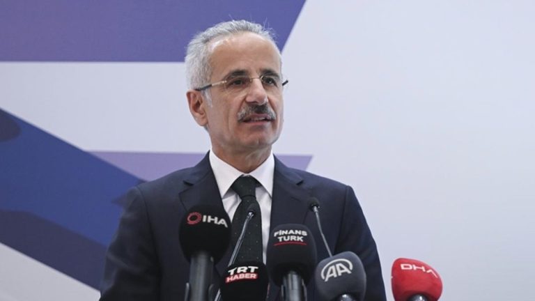 Abdulkadir Uraloğlu: Türkiye’nin demir yolu tecrübesi Asya ve Afrika ülkelerine örnek oldu