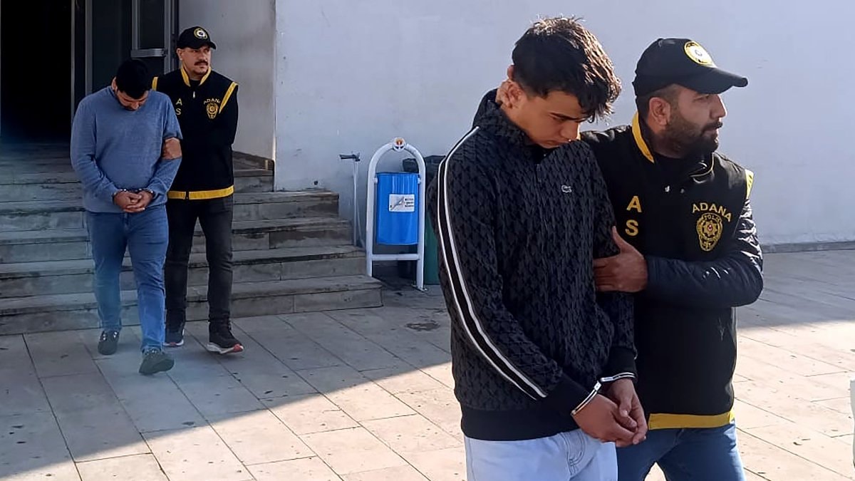 Adana’da kendini polis olarak tanıtan dolandırıcılardan 500 bin TL’lik vurgun