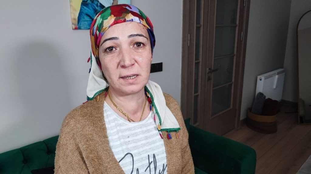 Adana’da kuzenine IBAN veren genç kız cezaevine girdi