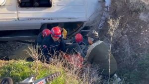 Adana’da öğrenci servisi kaza yaptı: 9 yaralı