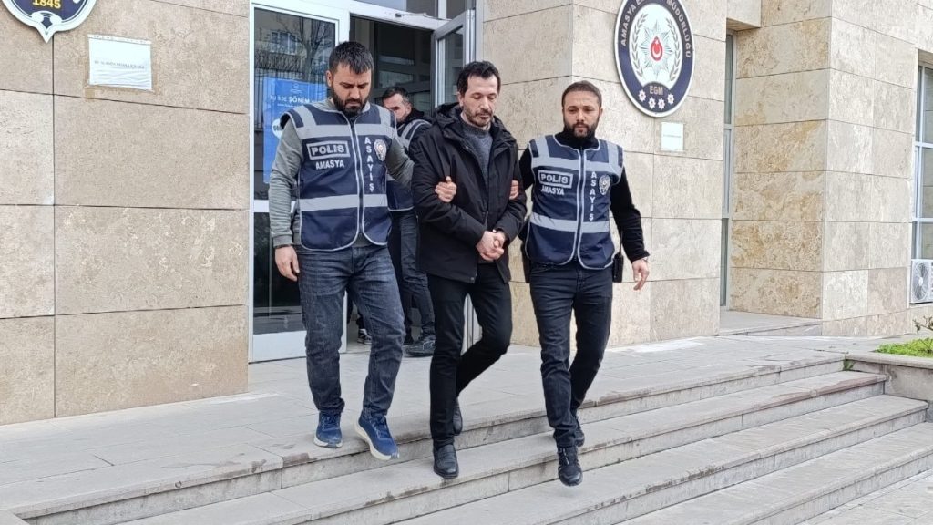 Amasya’da kart bilgilerini kopyalayarak 2,1 milyonluk vurgun yaptılar: 3 dolandırıcı tutuklandı