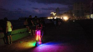 Ambargo altındaki Küba’da ülke genelinde elektrik kesintisi