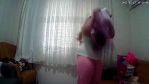 Antalya’da bebeğini döven annenin cezası netleşti