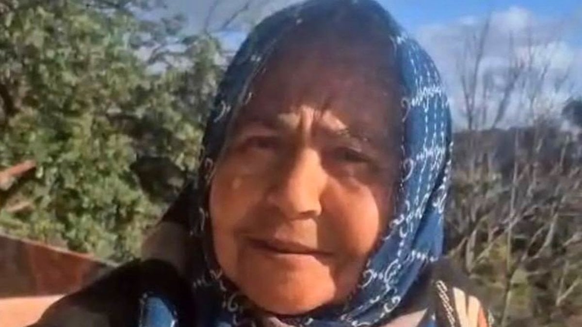 Antalya’da evde çıkan yangında yaşlı kadın hayatını kaybetti