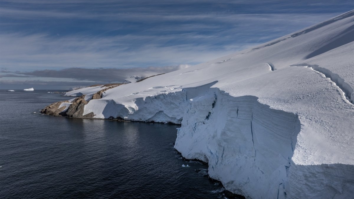 Antarktika’daki Shoesmith Buzulu her yıl yaklaşık 10 metre küçülüyor