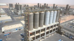 BAE’nin en büyük rafinerisi operasyonlarını durdurdu