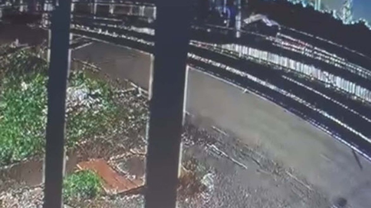 Balıkesir’de 2 kişinin hayatını kaybettiği kaza kameraya yansıdı