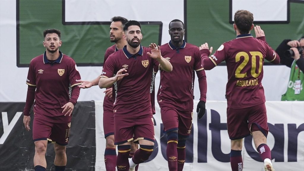 Bandırmaspor, Ümraniyespor deplasmanında iki golle güldü