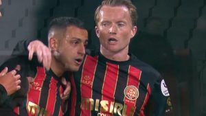 Bartuğ Elmaz, ligdeki ilk golünü Fenerbahçe’ye attı