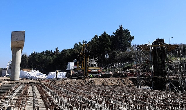 Başiskele Kavşağı’nın silueti ortaya çıkıyor