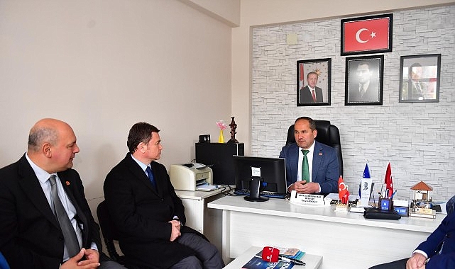 Başkan Aydın’ın Cuma Durağı Emek Mahallesi Oldu