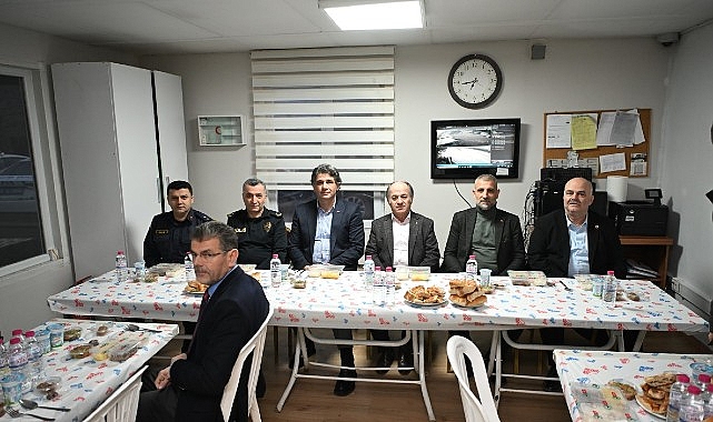 Başkan Kocaman’dan Polislere Tatlı Sürpriz