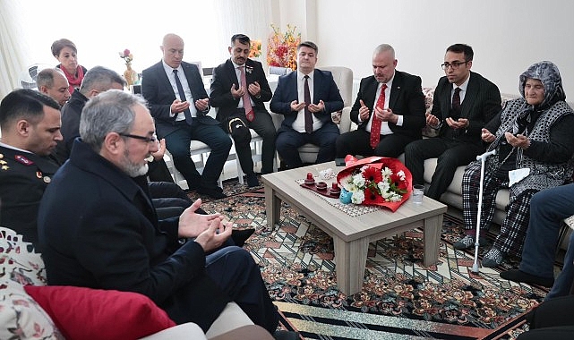 Başkan Pehlivan, şehit ailelerini ziyaret etti, “Başımızın tacısınız”