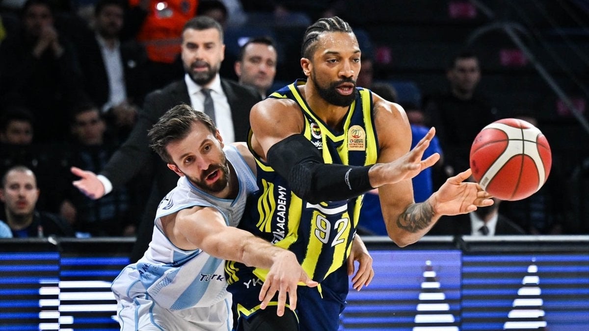 Basketbolda kupa finalinde Fenerbahçe ile Beşiktaş karşılaşacak