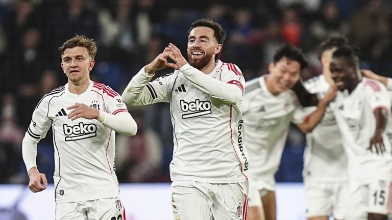 Beşiktaş’ın yenilmezlik serisi 11 maça yükseldi