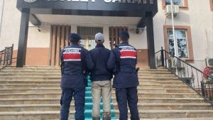 Bilecik’te kendisine saldıran köpeklerin sahibini vuran 17 yaşındaki şüpheli tutuklandı