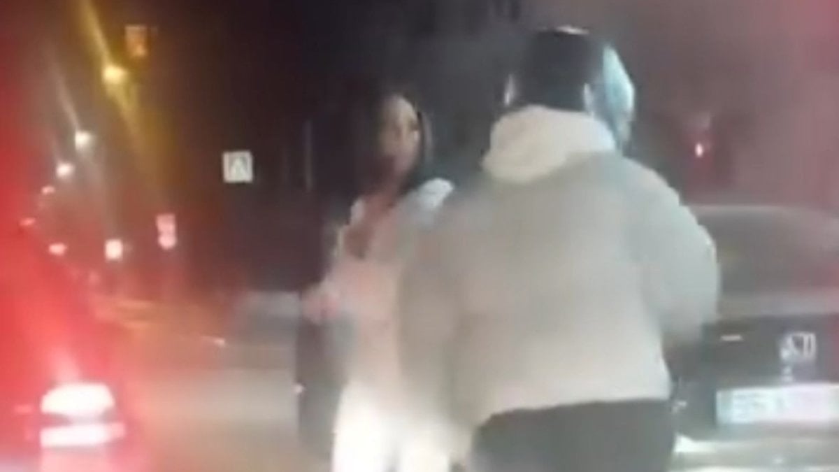 Bursa’da kadın sürücü trafikte dehşet saçtı