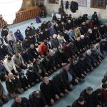 Camiler ilk teravih namazı için doldu