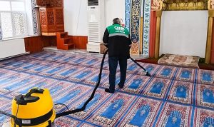 Canik’te Camiler Dip Köşe Temizleniyor