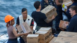 CENTCOM’dan “denizde ikmal” mesajı