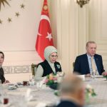 Cumhurbaşkanı Erdoğan şehit aileleriyle iftarda buluştu