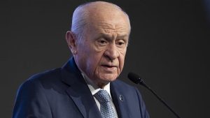 Devlet Bahçeli oyuncu Uraz Kaygılaroğlu’nu aradı