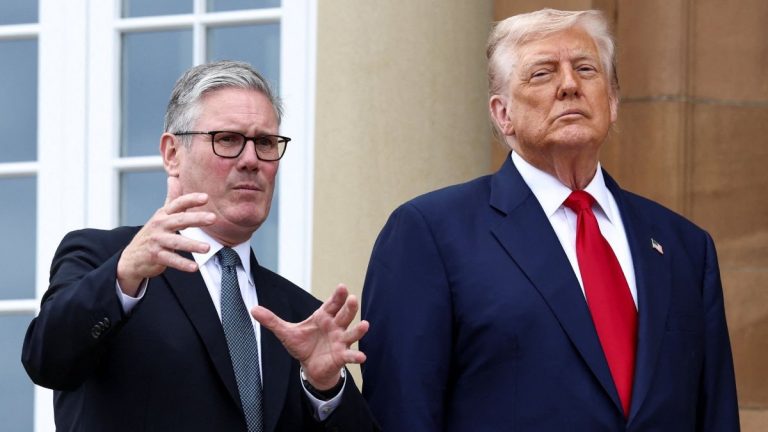 Donald Trump ile Keir Starmer telefonda görüştü