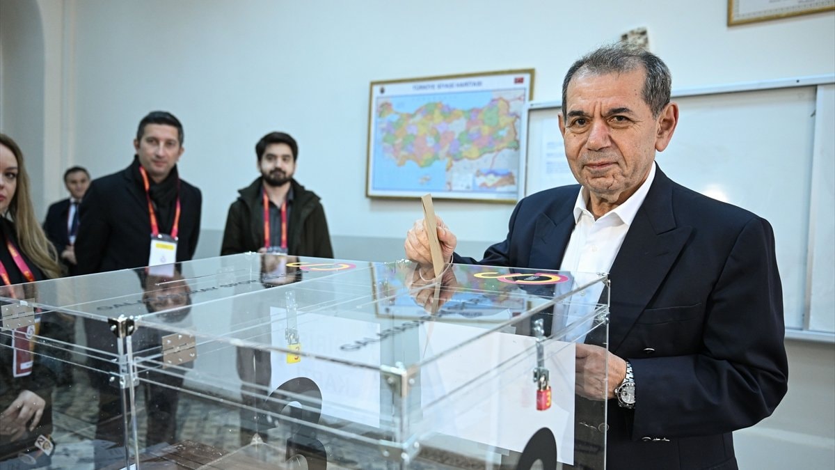 Dursun Özbek, divan kurulunun başkanlık seçimiyle ilgili konuştu