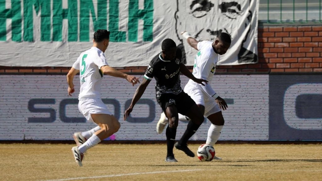 Esenler Erokspor, Iğdır FK’ya 3 attı