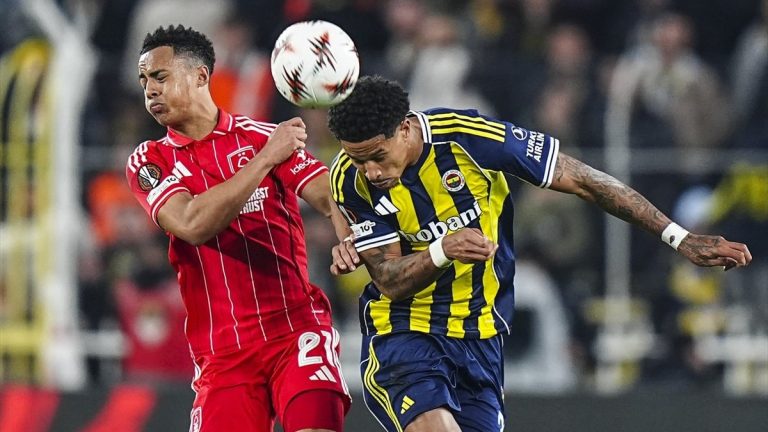 Fenerbahçe’de Jayden Oosterwolde cezalı duruma düştü