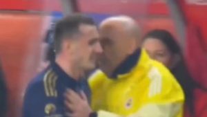 Fenerbahçe’de Kerem Aktürkoğlu ve Mert Müldür’den olay tepki!