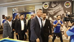 Fenerbahçe’de yönetim kurulu toplantısı başladı