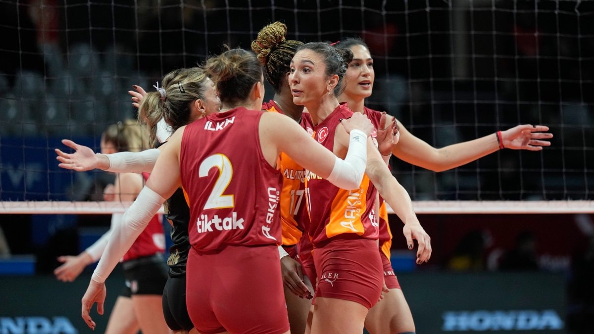 Galatasaray file derbisinde Beşiktaş’ı yendi