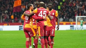Galatasaray, ligde sahasındaki yenilmezliğini sürdürdü