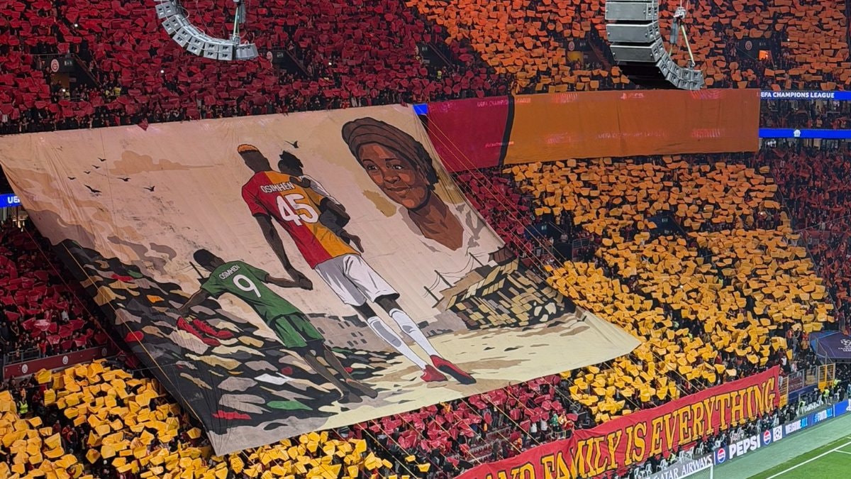 Galatasaray taraftarından Victor Osimhen’e özel koreografi