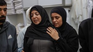 Gazze’de can kaybı 72 bin 70’e yükseldi