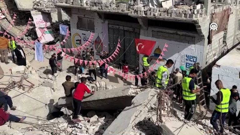 Gazze’de Türk bayrakları altında Ramazan hazırlığı