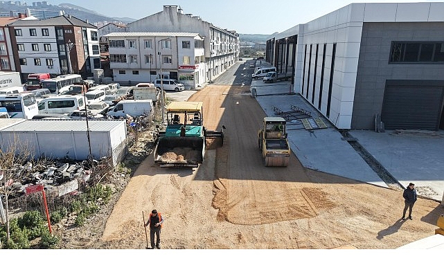 Gemlik’te Yollara Asfalt ve Taş Parke
