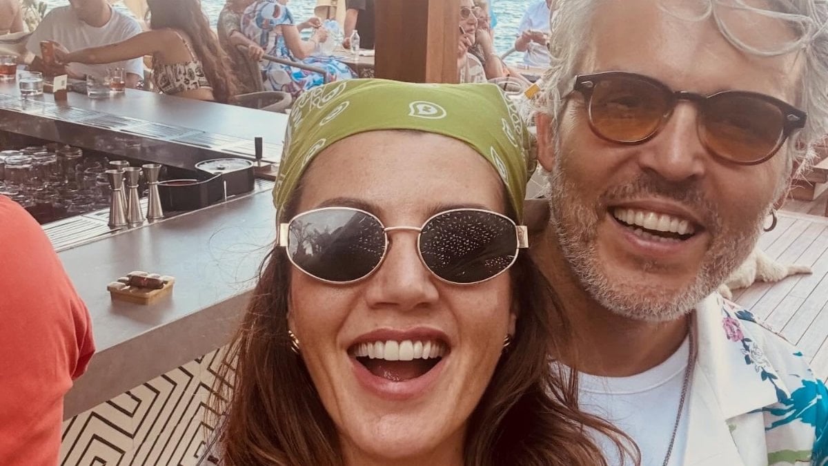 Gökçe Bahadır ve eşi Emir Ersoy evliliklerini kutladı: İyi ki sen