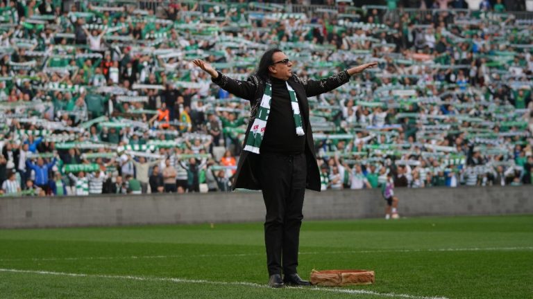 Gökhan Kırdar’dan Bursaspor tribünlerine “Cendere” şov