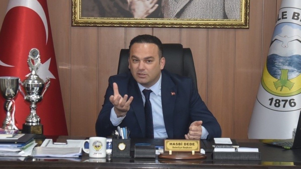 Görele Belediyesi’nde seçim öncesi CHP’den iki isim istifa etti