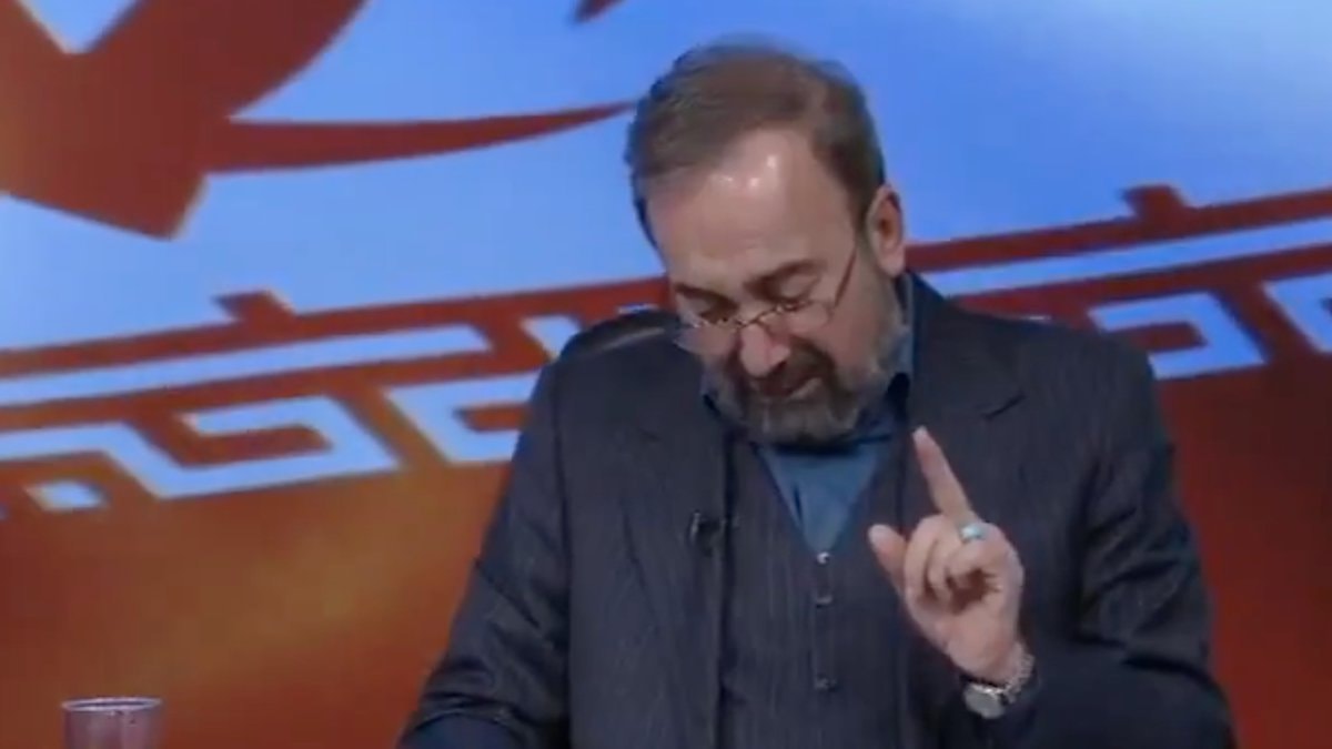 Hamaney’in ölümü, İran devlet televizyonundan gözyaşları içinde açıklandı