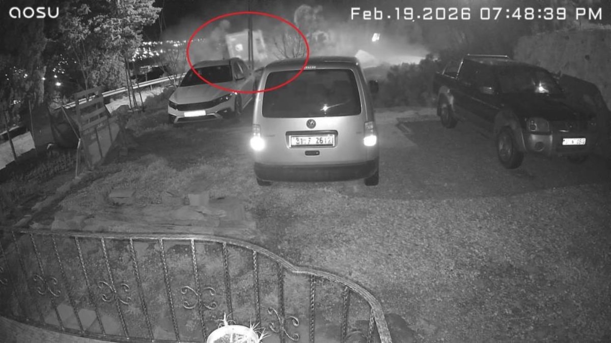 Hatay’da kamyon uçuruma yuvarlandı: O anlar kamerada