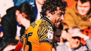 Hull City’ye Portsmouth karşısında tek gol yetti