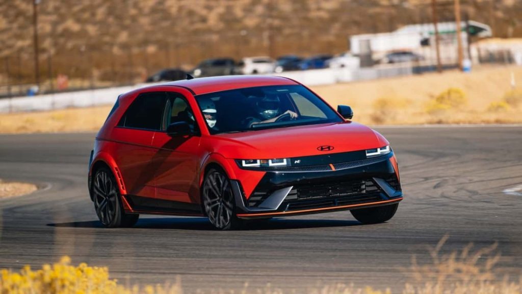 Hyundai duyurdu: Otomobiller birbirlerinin kopyası olmayacak